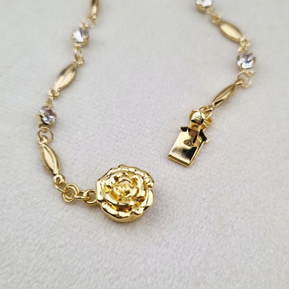 Elegant Rose Necklace