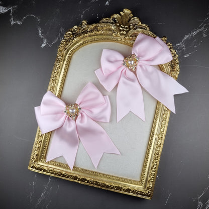 Pearly Heart Ribbons