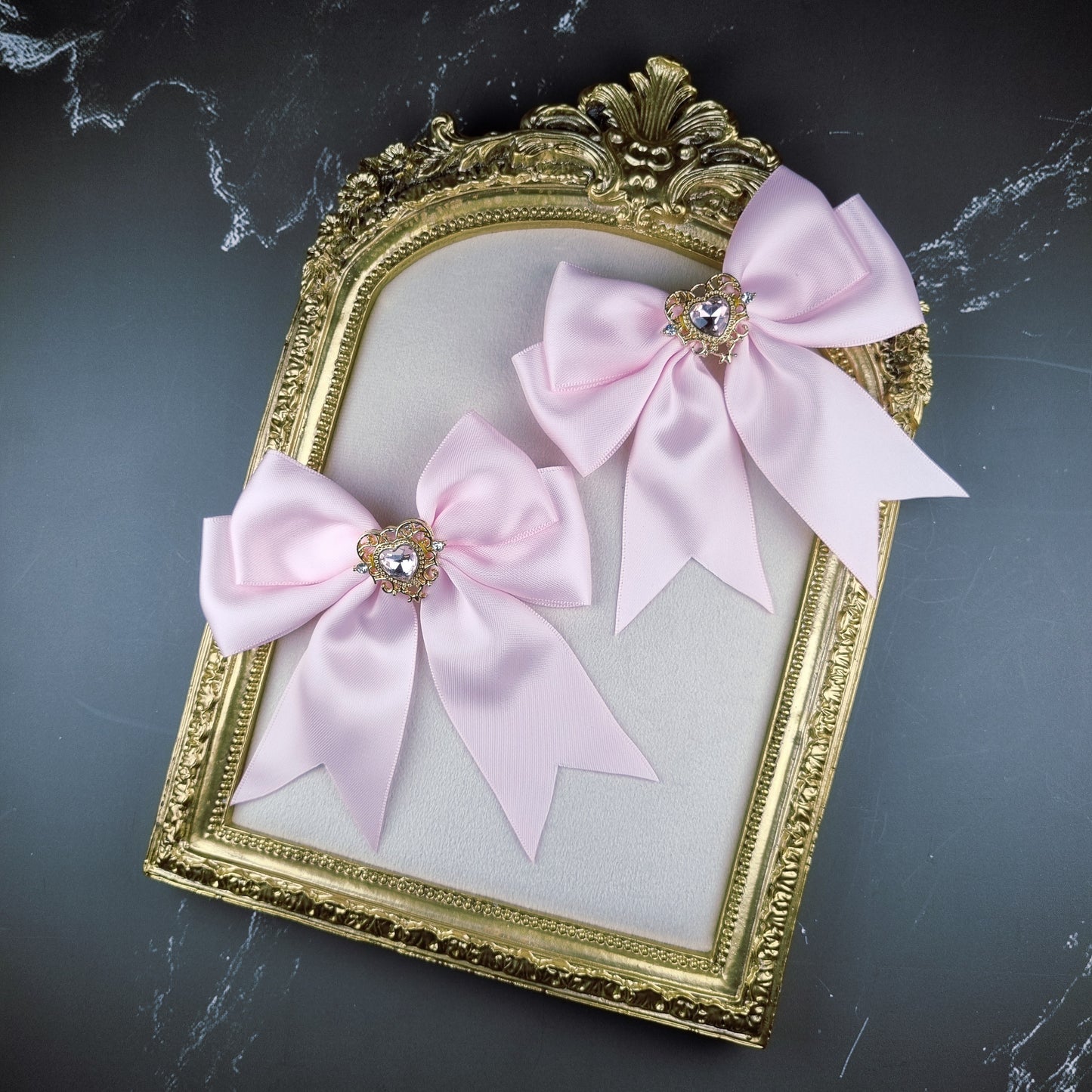 Elegant Heart Ribbons