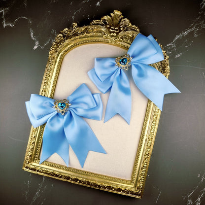 Elegant Heart Ribbons